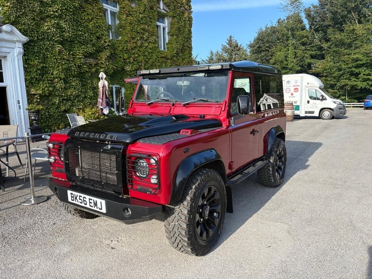 2006 Land Rover Defender 90 2.5 TD5 County Hard Top SUV 3dr Diesel Automatic