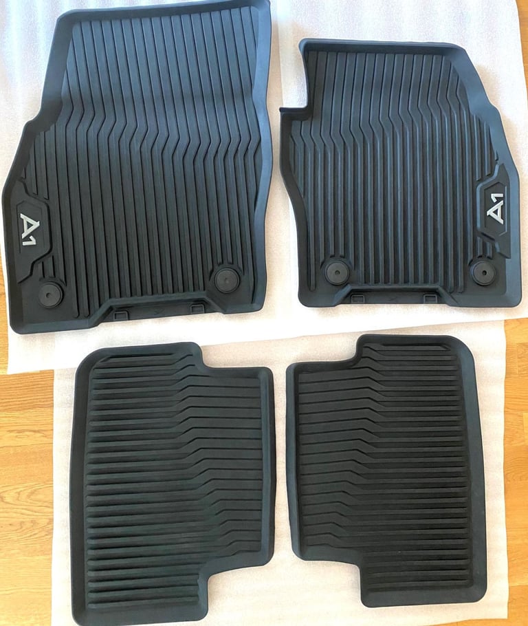Genuine Audi A1 Rubber Mats Full Set - Excellent Condition!