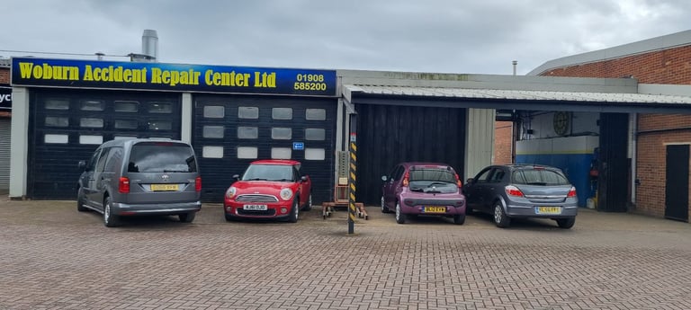 Woburn accident repair centre 