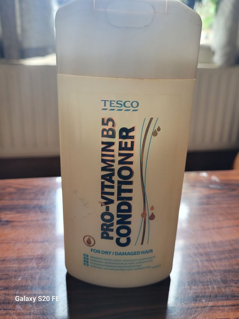 image for Tesco Pro-Vitamin B5 Conditioner JOB LOT DEAL (3 x 300ml) | For Dry / Damaged Hair 
