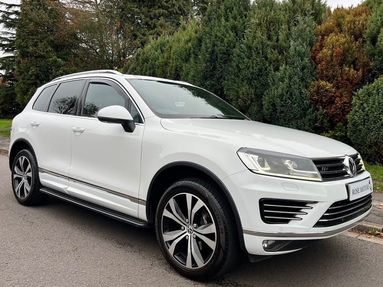 image for 2016 Volkswagen Touareg 3.0 V6 TDI BlueMotion Tech 262 R-Line 5dr Tip Auto ESTATE Diesel Automatic