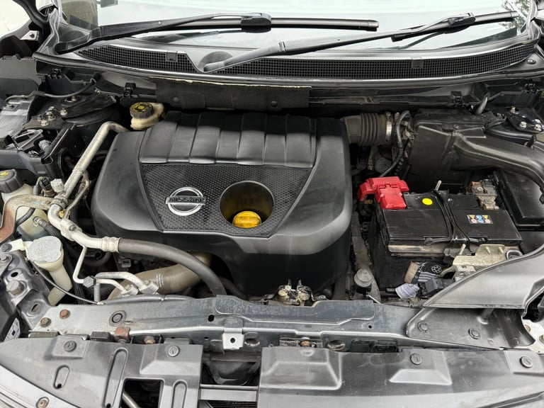 2014 Nissan Qashqai 1.5 dCi Tekna 2WD Euro 5 (s/s) 5dr HATCHBACK Diesel Manual