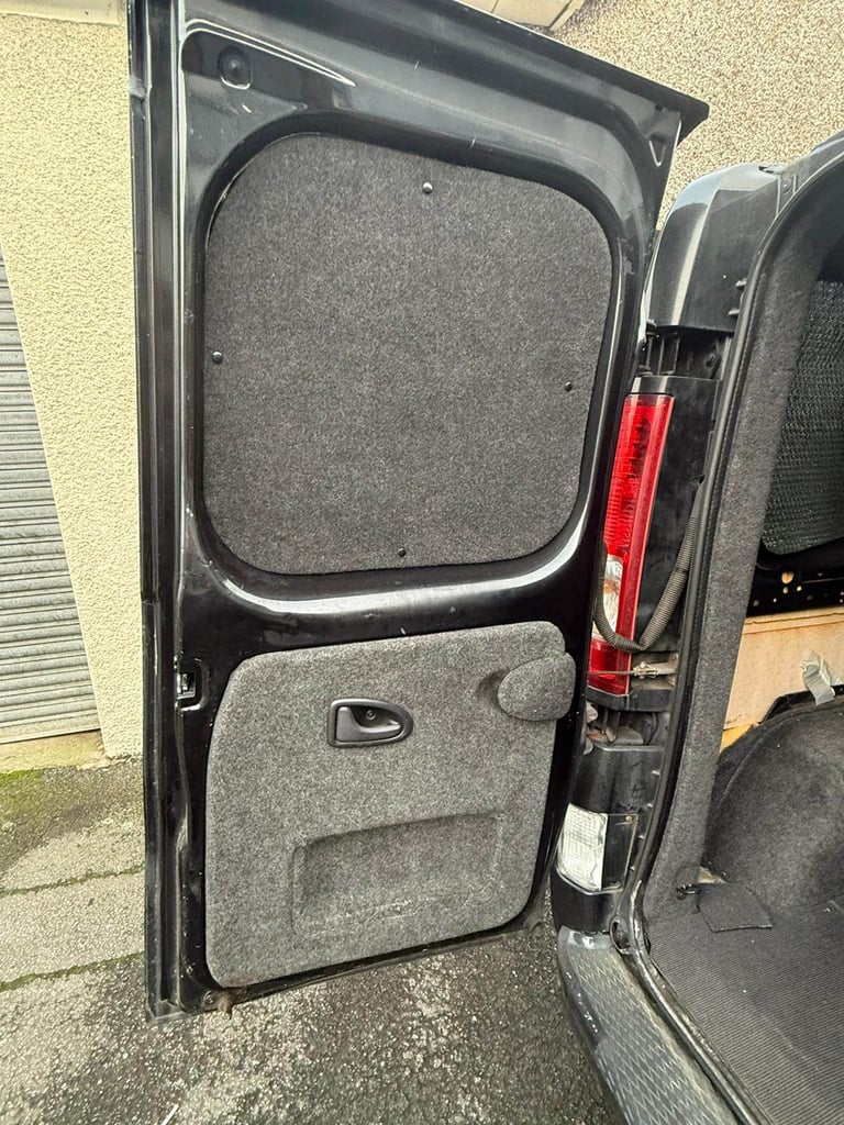 Vauxhall vivaro sportive, spares or repair