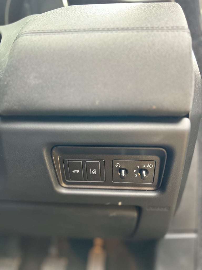 Land Rover, RANGE ROVER EVOQUE, Estate, 2016, Manual, 1999 (cc), 5 doors