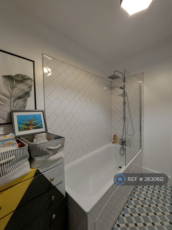 3 bedroom house in Milton Road, Belvedere, DA17 (3 bed) (#2630612)