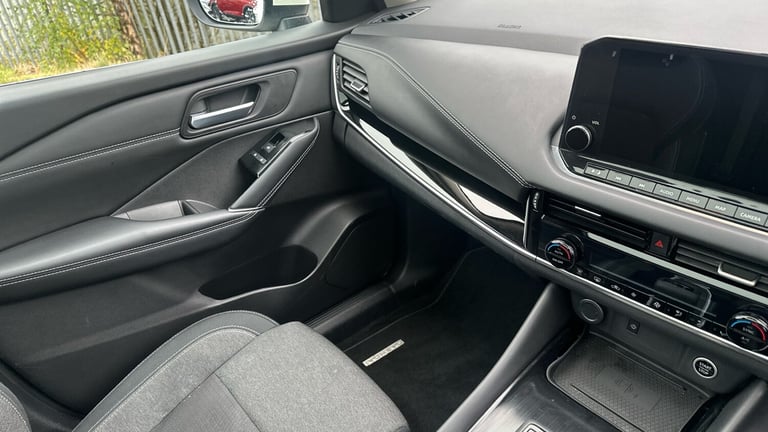 2021 Nissan Qashqai 1.3 DiG-T MH 158 Premiere Edition 5dr Xtronic Petrol Hatchback Hatchback Petr...