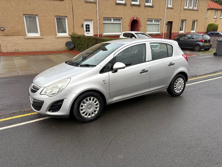 image for Diesel 1.2 vauxhall corsa full years MOT   £35 a year road tax 
