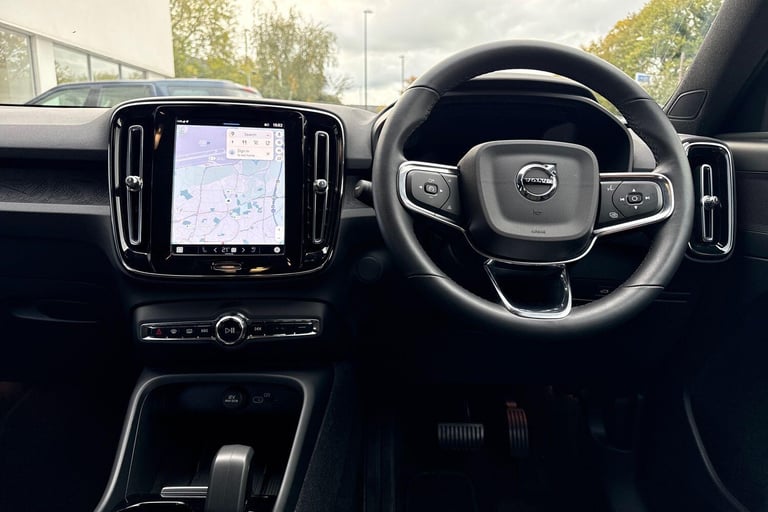 2022 Volvo XC40 Recharge 69kWh Plus SUV 5dr Electric Auto (231 ps) ESTATE Electric Automatic