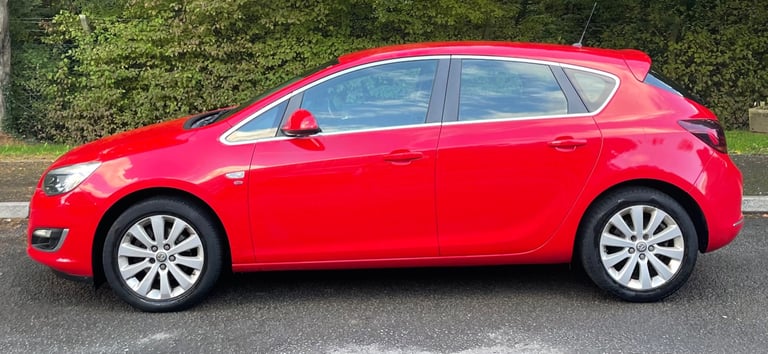 Vauxhall, ASTRA, Hatchback, 2014, Manual, 1956 (cc), 5 doors