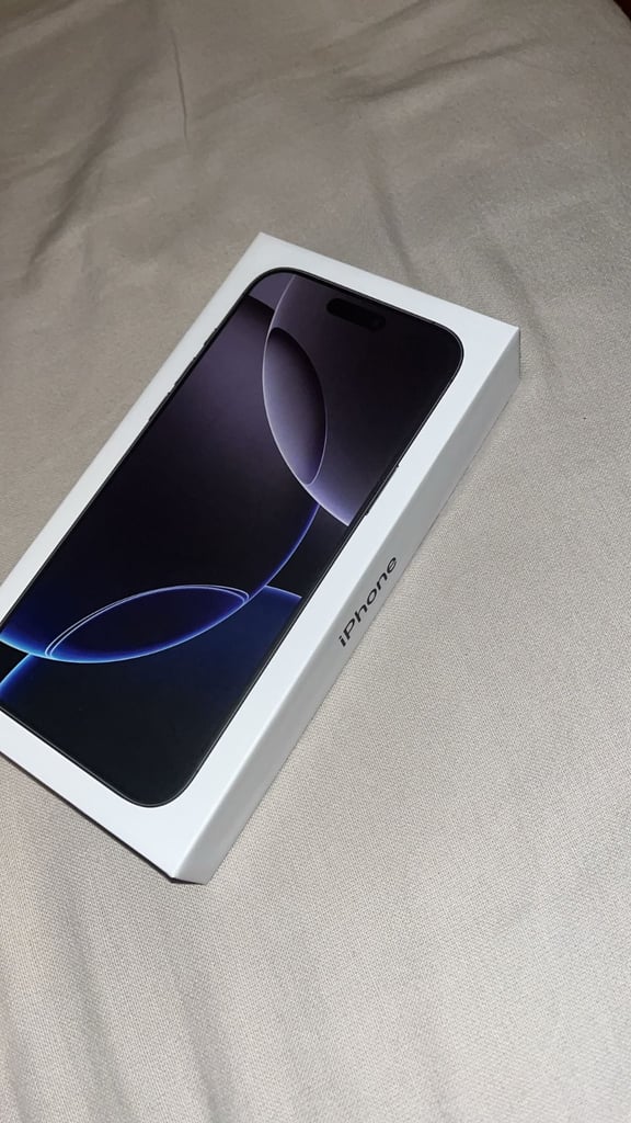 image for iPhone 16 Pro Max 1TB Black Titanium
