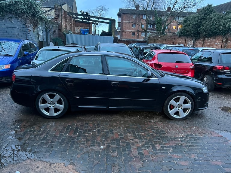 Audi A4 S line Breaking 