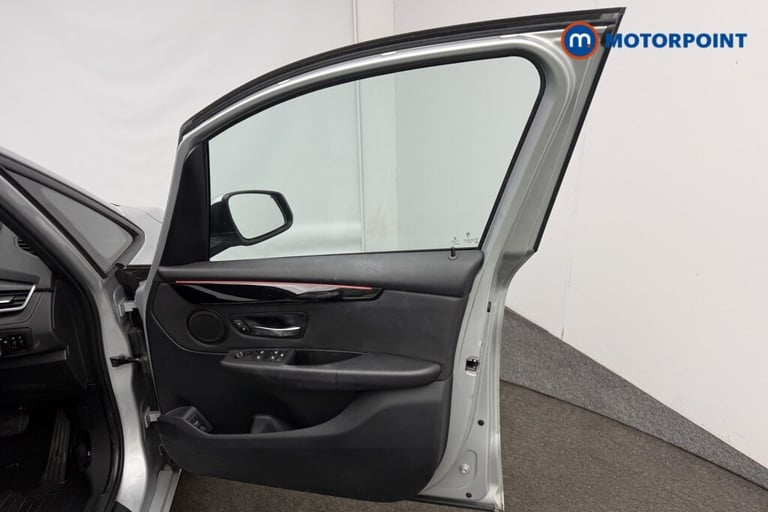 2019 BMW 2 Series 220i Sport 5dr DCT HATCHBACK PETROL Automatic