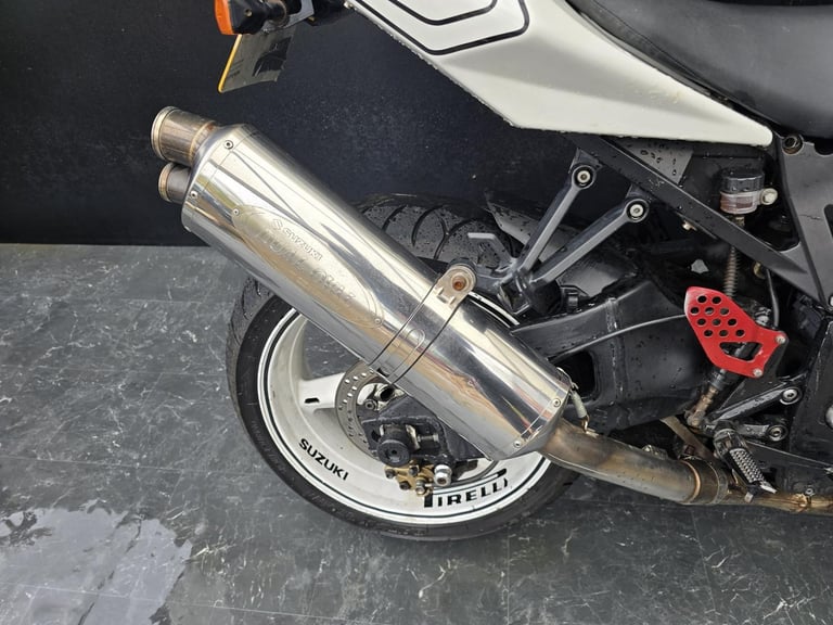 SUZUKI GSXR 600 K4 PROJECT BIKE HPI CLEAR