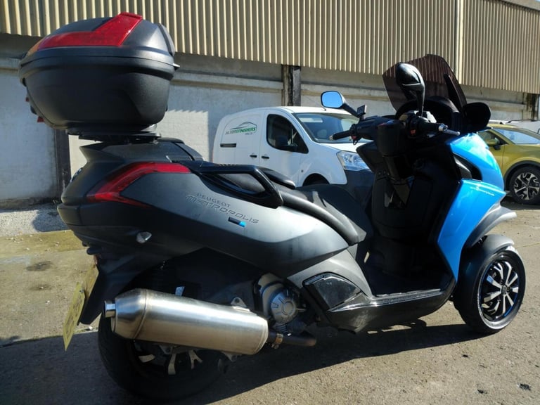 2015 PEUGEOT METROPOLIS 400 BLUELINE ABS TCS MP3 TRIKE TRICYCLE RIDE CAR LICENSE