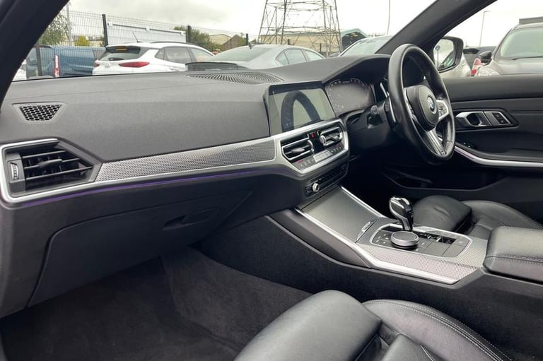 2021 BMW 3 Series 3.0 M340d MHT Saloon 4dr Diesel Hybrid Auto xDrive Euro 6 (s/s) (340 ps) Au Sal...