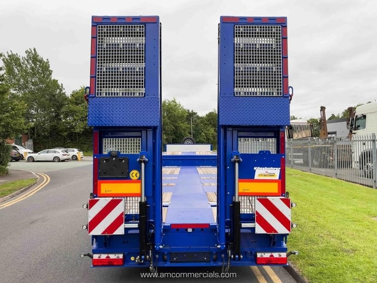 KASSBOHRER 3 AXLE EXTENDABLE LOW LOADER 52,800KG 