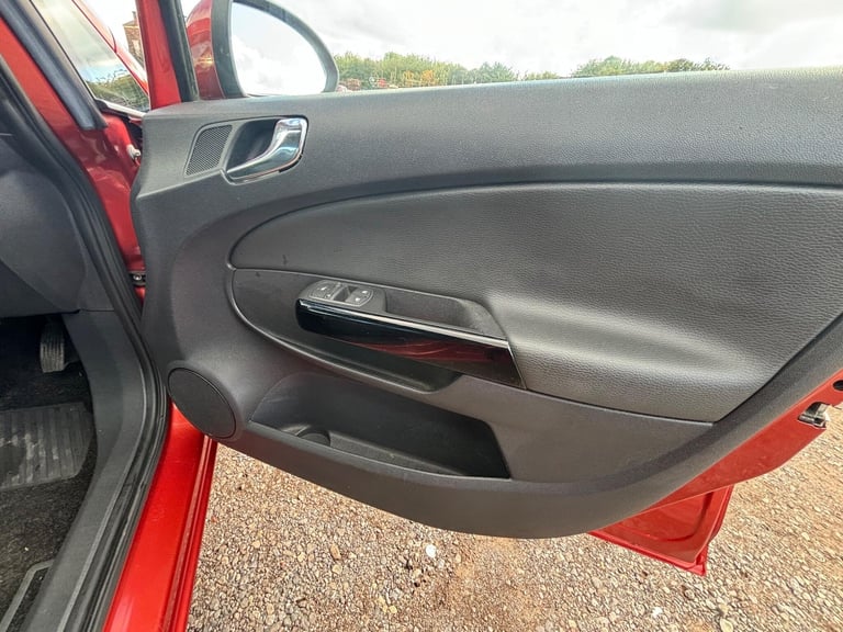 2012 Vauxhall Corsa 1.2 Active 5dr [AC] HATCHBACK PETROL Manual