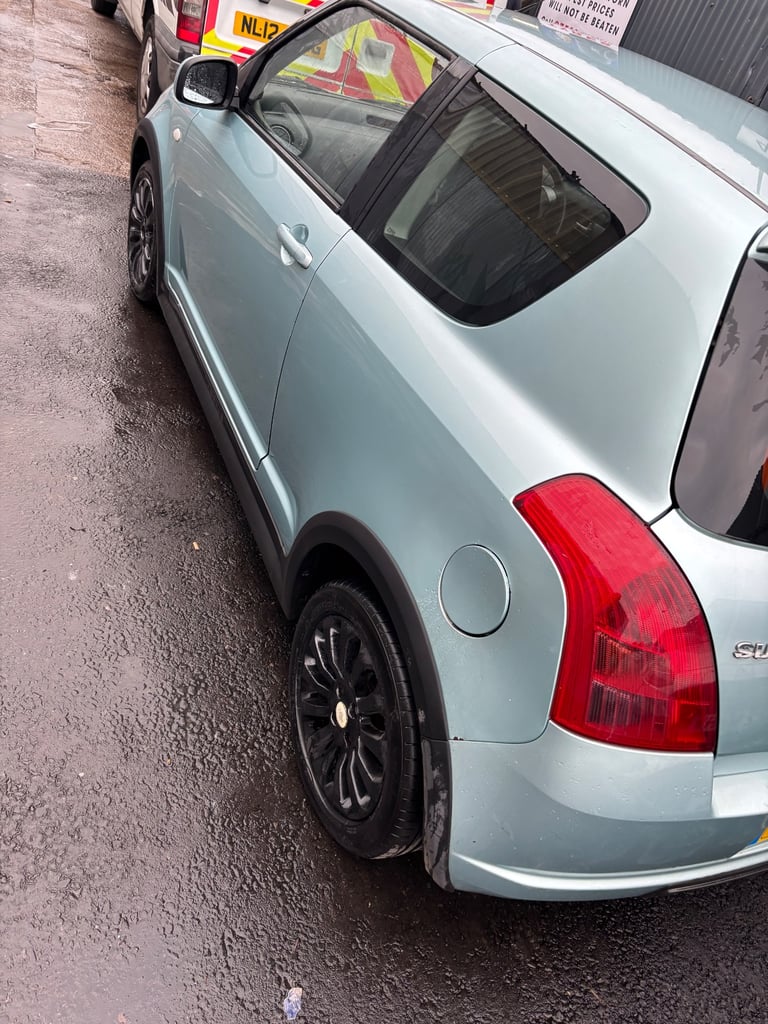 Suzuki, SWIFT, Hatchback, 2007, Manual, 1328 (cc), 3 doors