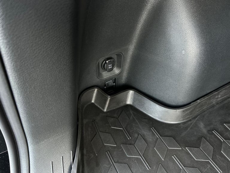 2025 Kia Sportage 1.6 h T-GDi GT-Line SUV 5dr Petrol Hybrid Auto Euro 6 (s/s) (207 bhp) SUV PETRO...