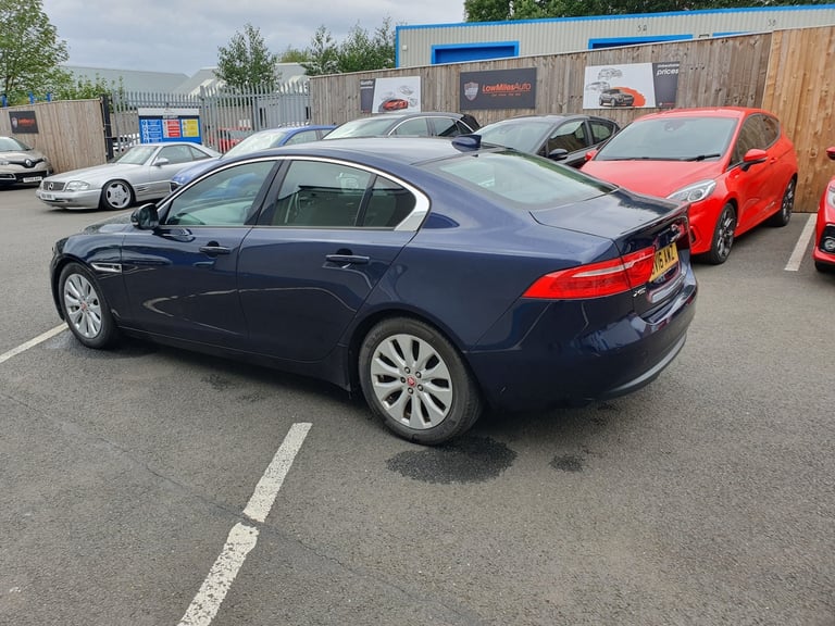 2016 Jaguar XE 2.0d SE 4dr Auto SALOON Diesel Automatic