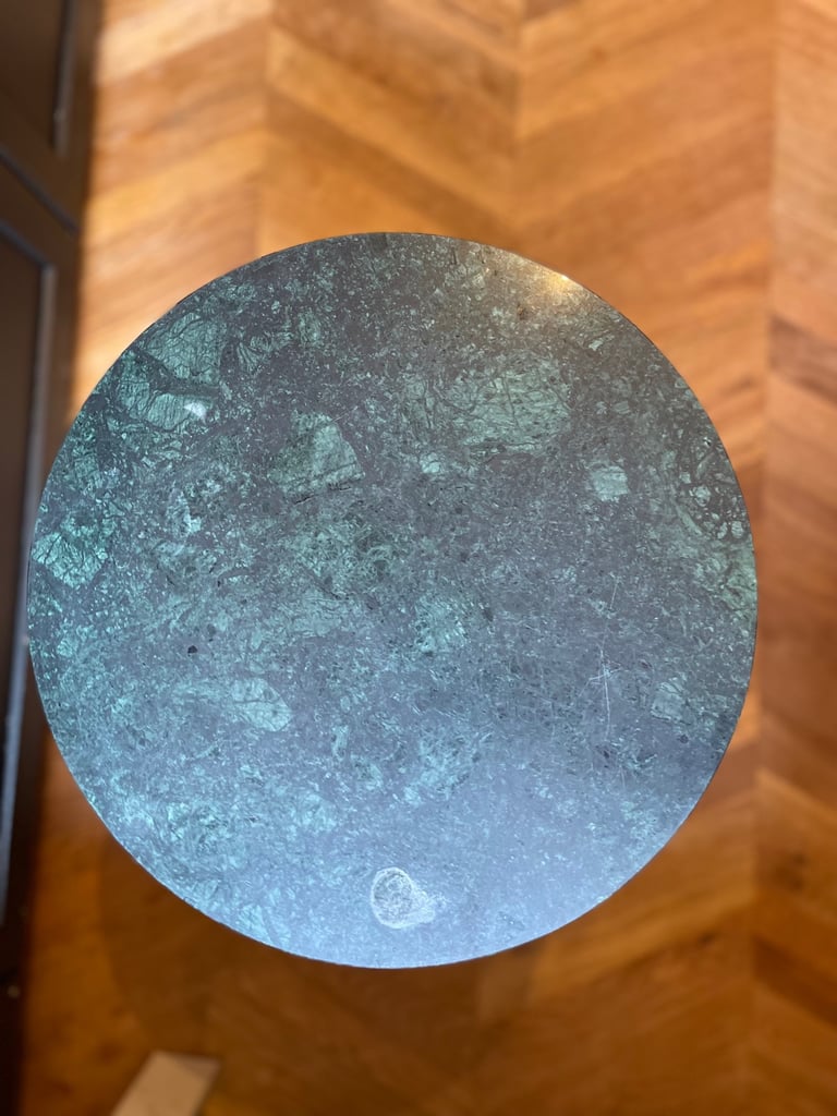Marble coffee table/bed side table H&M
