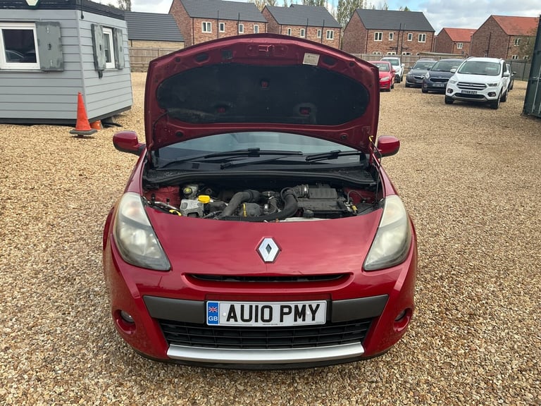 2010 Renault Clio 1.5 dCi 86 Dynamique TomTom 5dr HATCHBACK Diesel Manual
