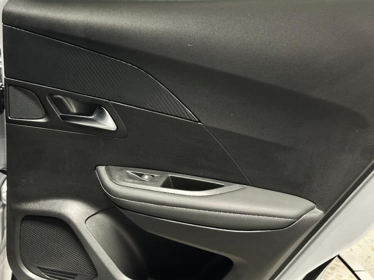 2025 Peugeot 2008 1.2 Puretech Allure Suv 5dr Petrol Manual Euro 6 (s/s) (130 Ps) HATCHBACK Petro...