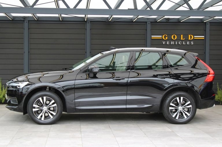 2021 Volvo XC60 2.0 B5 MHEV Momentum SUV 5dr Petrol Hybrid Auto AWD Euro 6 (s/s) (250 ps) ESTATE ...