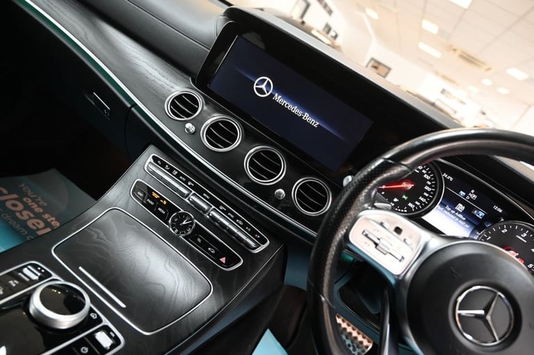 2018 Mercedes-Benz E-Class 2.0 E220d AMG Line Saloon 4dr Diesel G-Tronic+ Euro 6 (s/s) (194 ps) S...