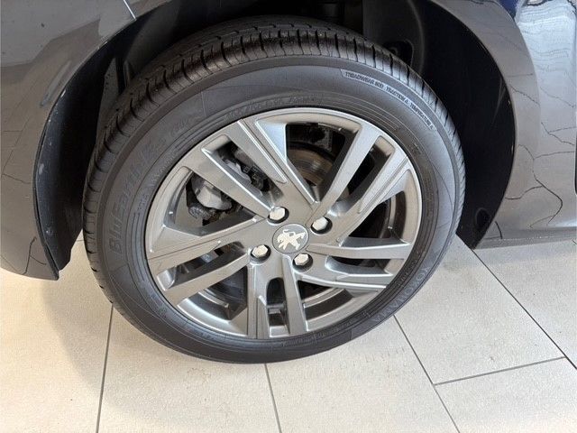  Peugeot 208 1.2 PureTech 100 Active Premium 5dr EAT8 Petrol