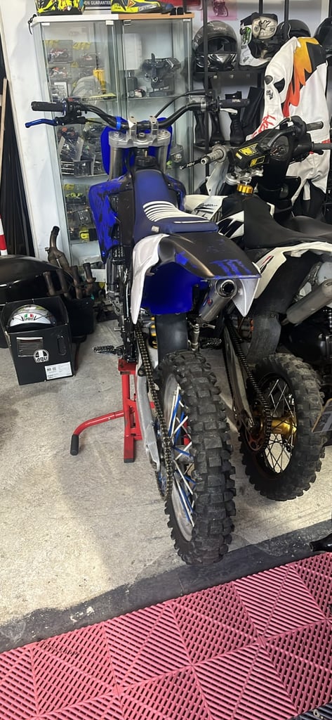 YZ125