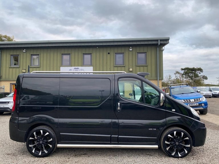 2013 Renault Trafic 2.0 dCi SL27 Sport L1 H1 3dr PANEL VAN Diesel Manual