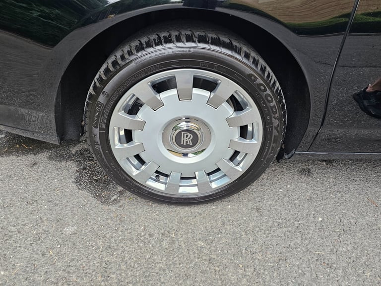 2012 62 ROLLS ROYCE GHOST 6.6 V12 AUTOMATIC EXTENDED WHEEL-BASE LWB TOP SPEC 