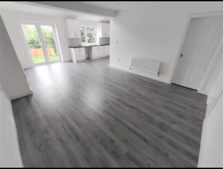 3 Bedroom with on-suites in Dudley | available NOW!!