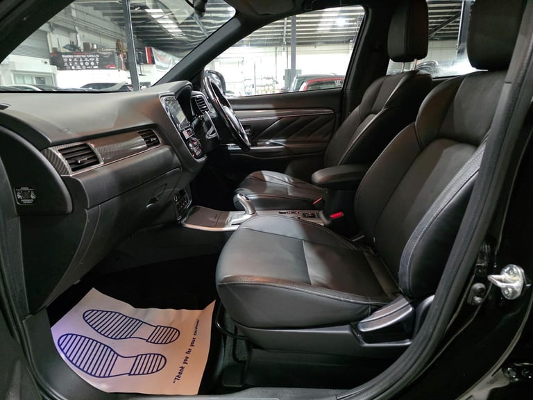 2019 Mitsubishi Outlander 2.4h TwinMotor 13.8kWh 4h CVT 4WD Euro 6 (s/s) 5dr ESTATE Petrol/Electr...