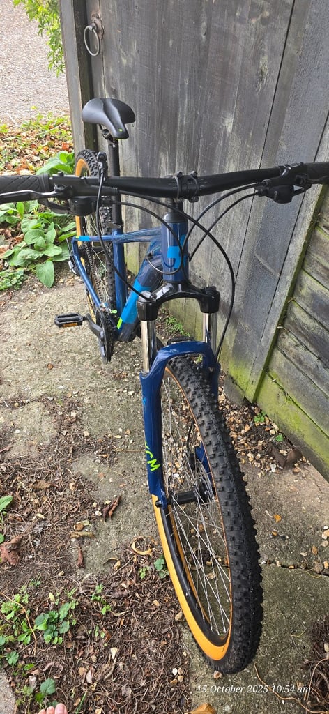 Cannondale and Cube mountain bikes