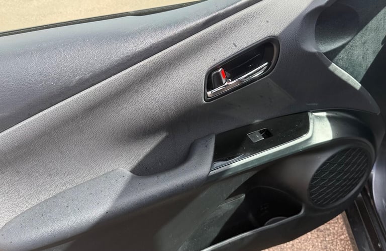2022 Toyota Prius 1.8 VVTi Business Edition Plus 5dr CVT HATCHBACK PETROL/ELECTRIC Automatic