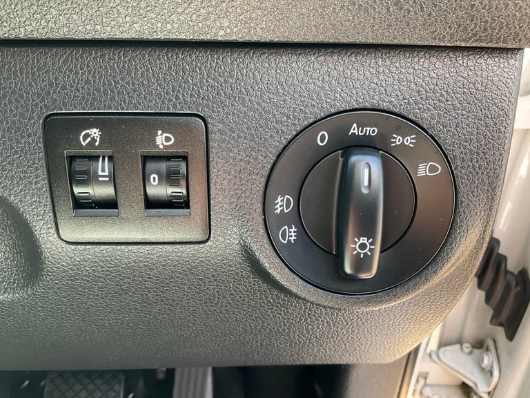 2019 VOLKSWAGEN CADDY HIGHLINE 2.0 TDI 102 BHP BLUEMOTION TECH DSG NAV PANEL VAN