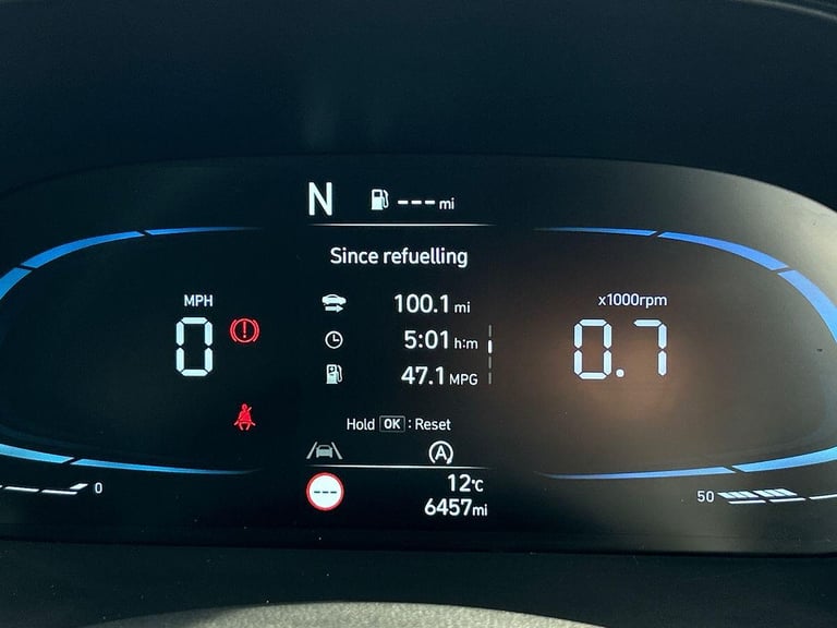 2024 Hyundai i10 1.0 Premium Hatchback 5dr Petrol Auto Euro 6 (s/s) (63 ps) Hatchback PETROL Auto...