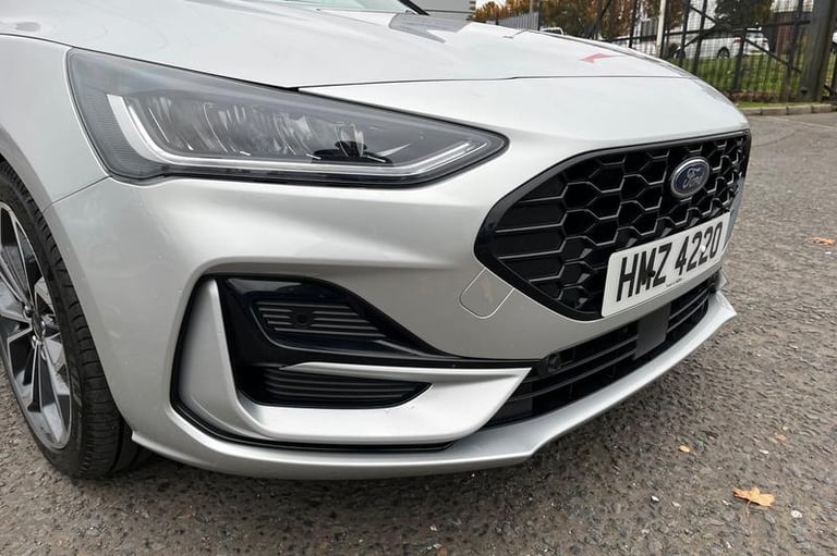 2025 Ford Focus 1.0 EcoBoost Hybrid mHEV ST-Line X 5dr HATCHBACK PETROL Manual