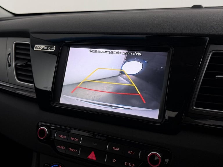 2018 Kia Niro 1.6 GDi 8.9kWh 3 DCT Euro 6 (s/s) 5dr ESTATE PETROL/ELECTRIC Automatic