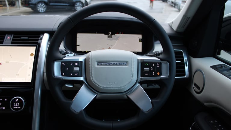 2025 Land Rover Discovery 3.0 D350 Metropolitan Edition 5dr Auto Estate Diesel Automatic