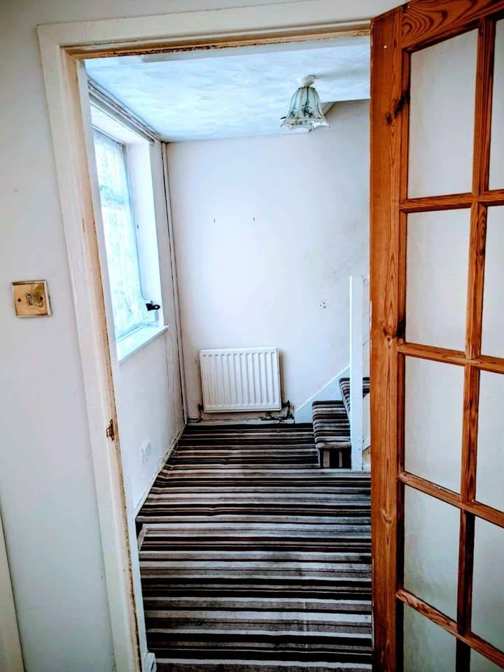 INVESTMENT OPPORTUNITY 2 Bed End Terrace BMV £75K