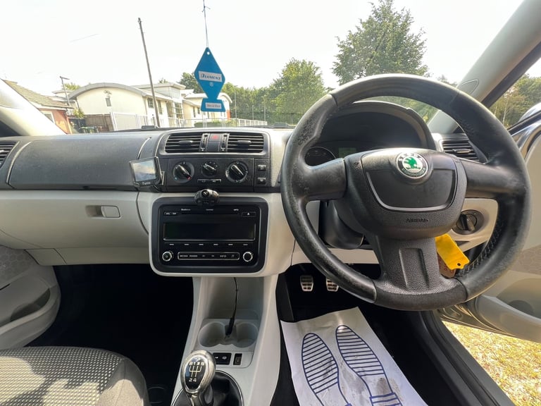2012 Skoda Roomster 1.2 TSI 105 Scout 5dr MPV Petrol Manual