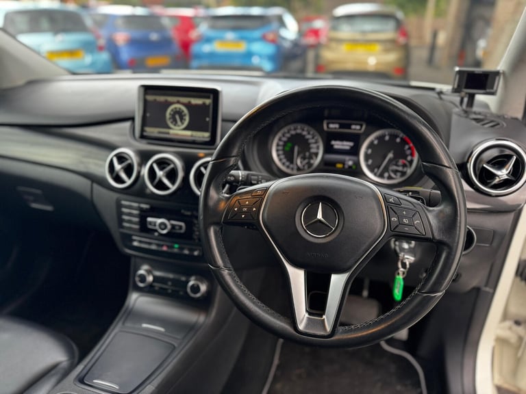 2025 Mercedes-Benz B-Class  Petrol Manual