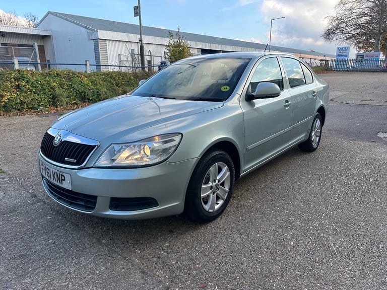 Skoda, OCTAVIA, Hatchback, 2011, Manual, 1598 (cc), 5 doors