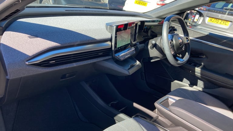 2024 Renault Megane E Tech EV60 160kW Iconic 60kWh Optimum Charge 5dr Auto Electric Hatchback Hat...