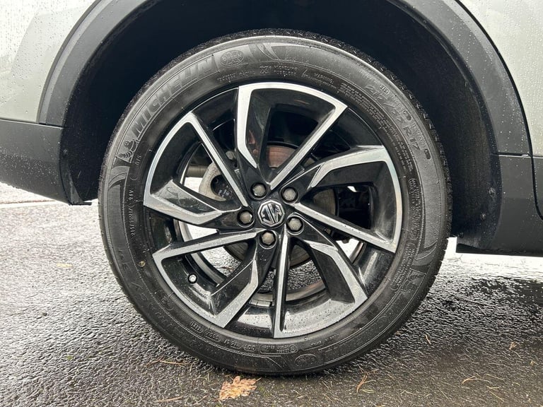 2022 MG MG ZS 1.0 T-GDI Exclusive SUV 5dr Petrol Manual Euro 6 (111 ps) SUV PETROL Manual