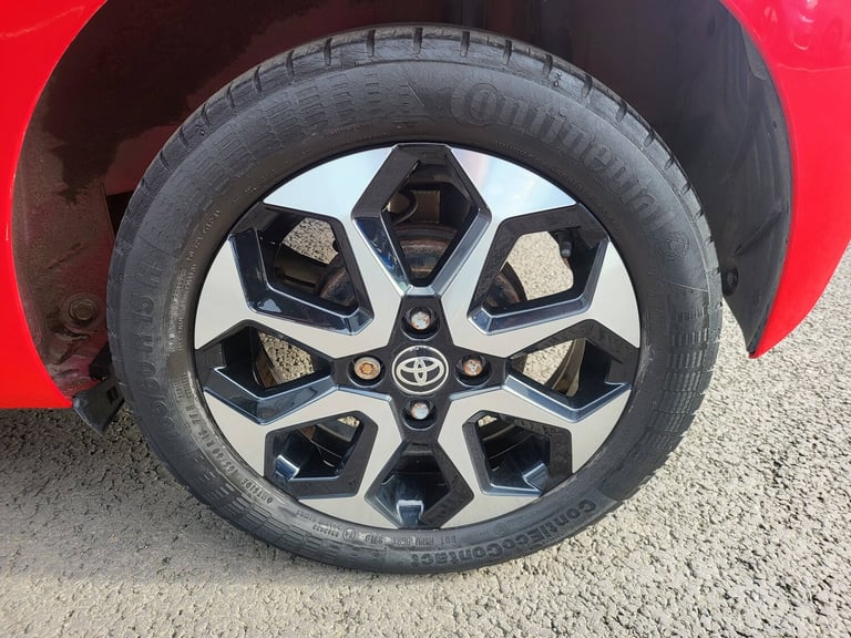 2019 Toyota AYGO VVT-I X-TREND X-SHIFT Hatchback PETROL Manual
