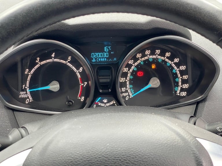 2016 Ford Fiesta 1.25 Zetec Euro 6 5dr Hatchback Petrol Manual